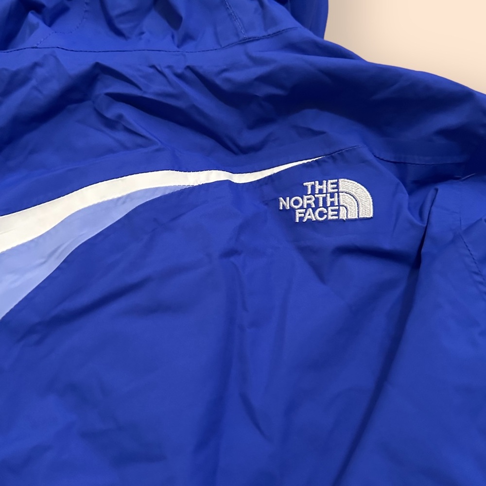 The North Face Toddler HyVent Hooded Jacket Blue White Green Size 3T - Picture 7 of 10